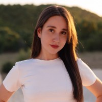 Elena Shalar
