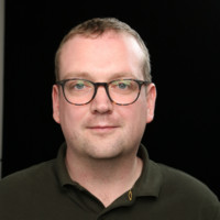 Lee Mills