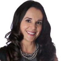 Kelli Luneborg - Stern