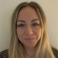 Dr Jenna Read
