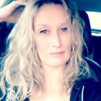 Julie Valentine