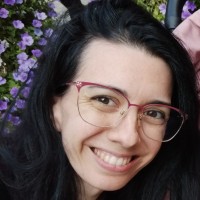 Ana María González