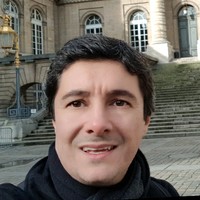 Claudio Luis Bello