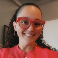 Bobbi White