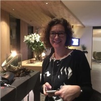 Claudia Wolter