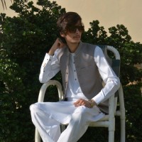 Khizar Q