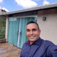 Esdras R. De Freitas
