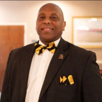 Dr Michael Henry