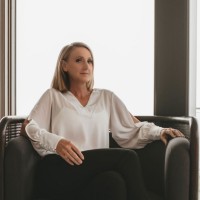 Carrie Kelsch