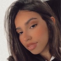 Giovanna Lopes