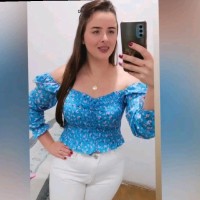 Camila Pires