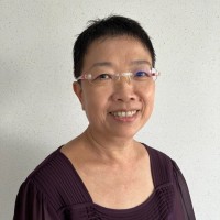 Helen Lee