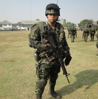 Arom Suksomboon