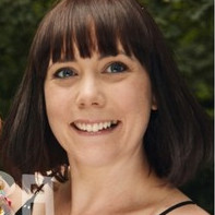 Naomi Pomfret