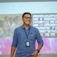 Vicky Hidayatullah