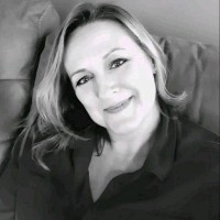 Tracey Glossop