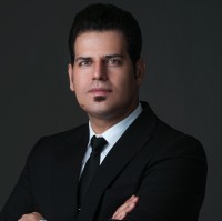 Omid Fakhar