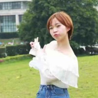Lora Deng