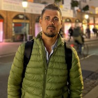 Cristian Robert Cáceres