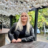 Lisa Read
