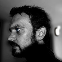 Simon Howden