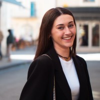 Ilona Tesnieres