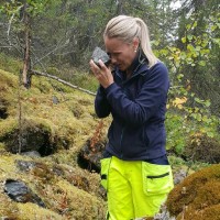 Amanda Scott (BSc Geology, FAusIMM)