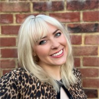Helen Carr