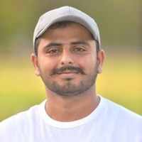 Farooq Akhtar