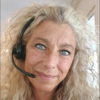 Marieke Enfield - van de Wetering