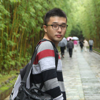 李仕龙