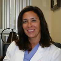 Leslie M. Gonzalez, Md
