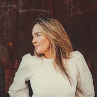 Elise McSweeny