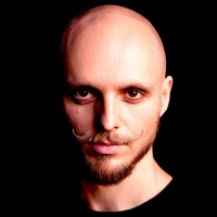 Михаил Ломакин