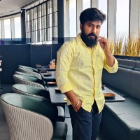 Harikrishnan R