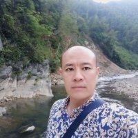 李东和