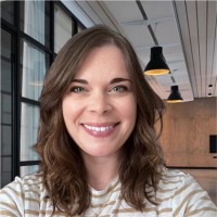 Kelly Cool, Cisr