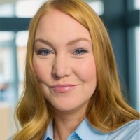 Maggie D.