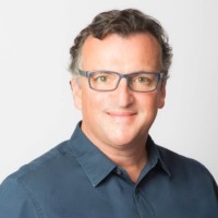 Martin MigoyaMartin Migoya is an Influencer