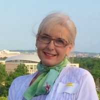 Lori L Seidel