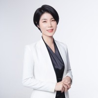 Ara C.