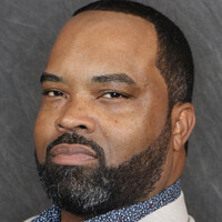 Kevin Brooks