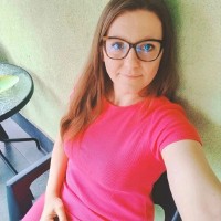 Karolina Uzdowska