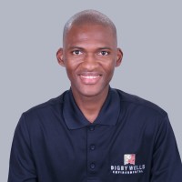 Ayanda Khininda