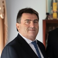 Lou Mantzos