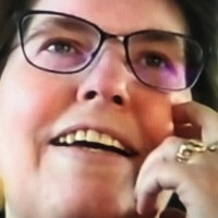 Ellen Hecker
