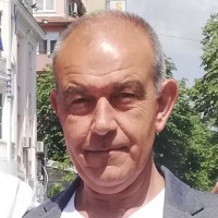 Николай Николов