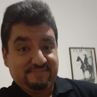 Roman Hernandez