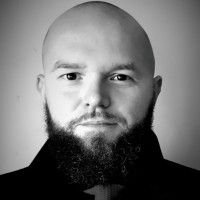 Damian Okroj