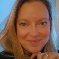 Eveline Lang